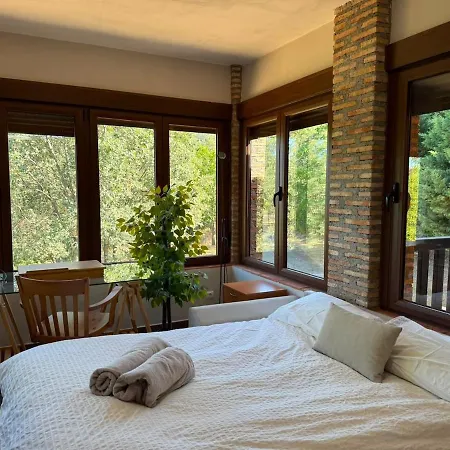Robledillo Con Piscina Vakantiehuis