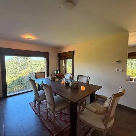 Vakantiehuis Robledillo Con Piscina *